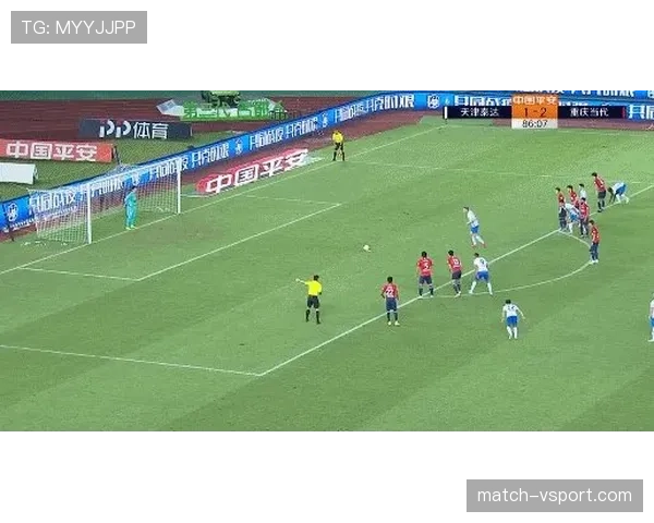 守门员犯规判罚：禁区内导致点球与罚牌的关键判断